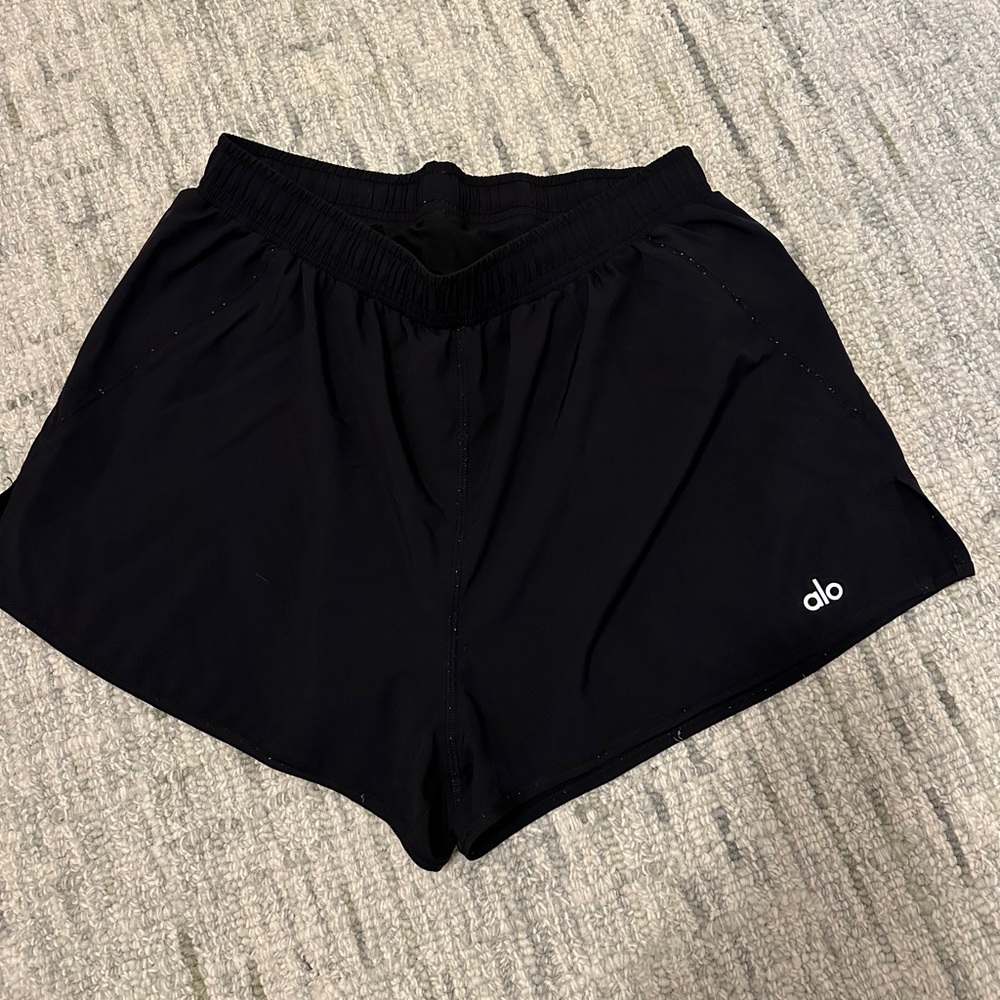 ALO Yoga Black Women’s Athletic Shorts